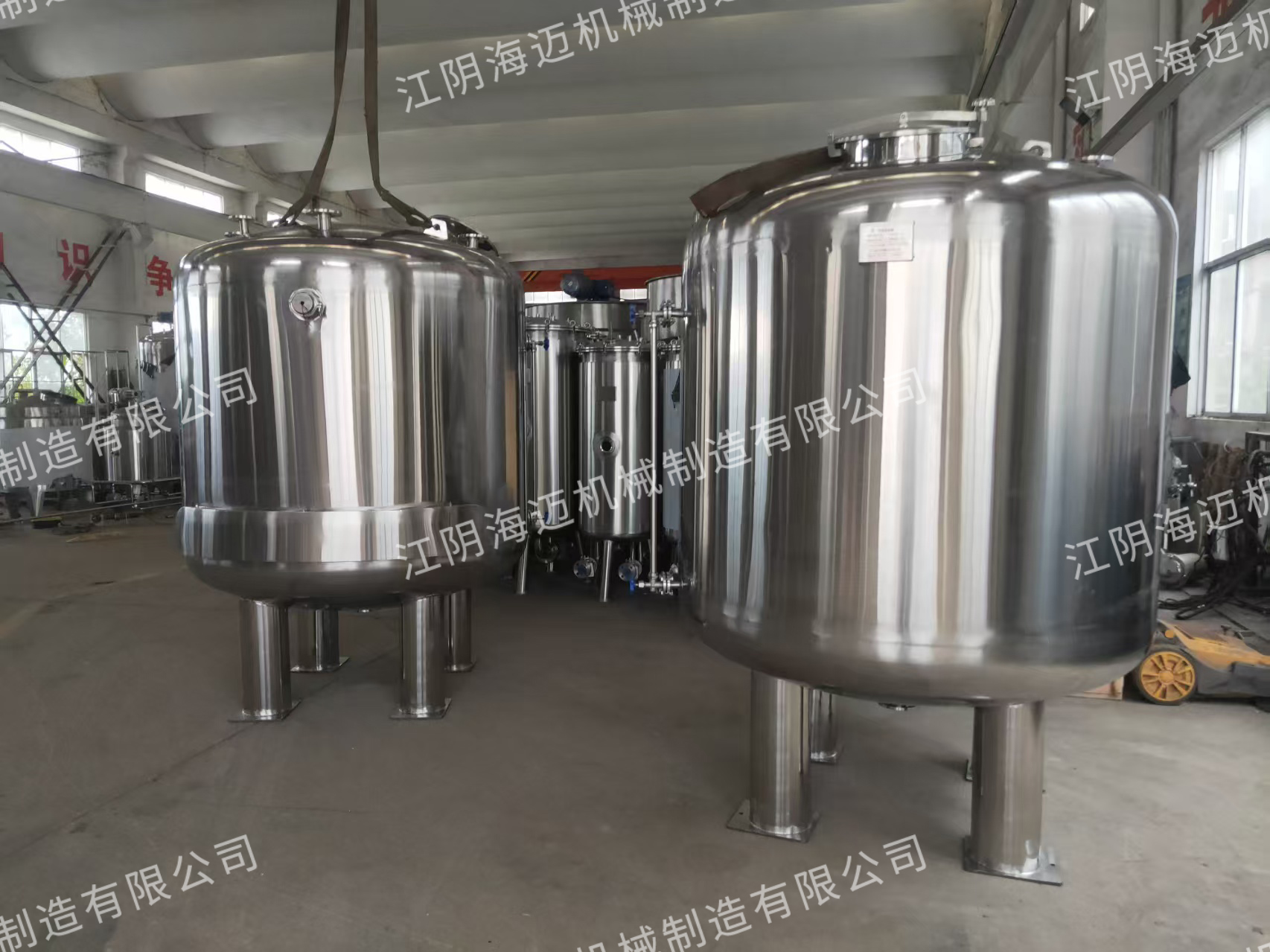 电加热恒温热水罐