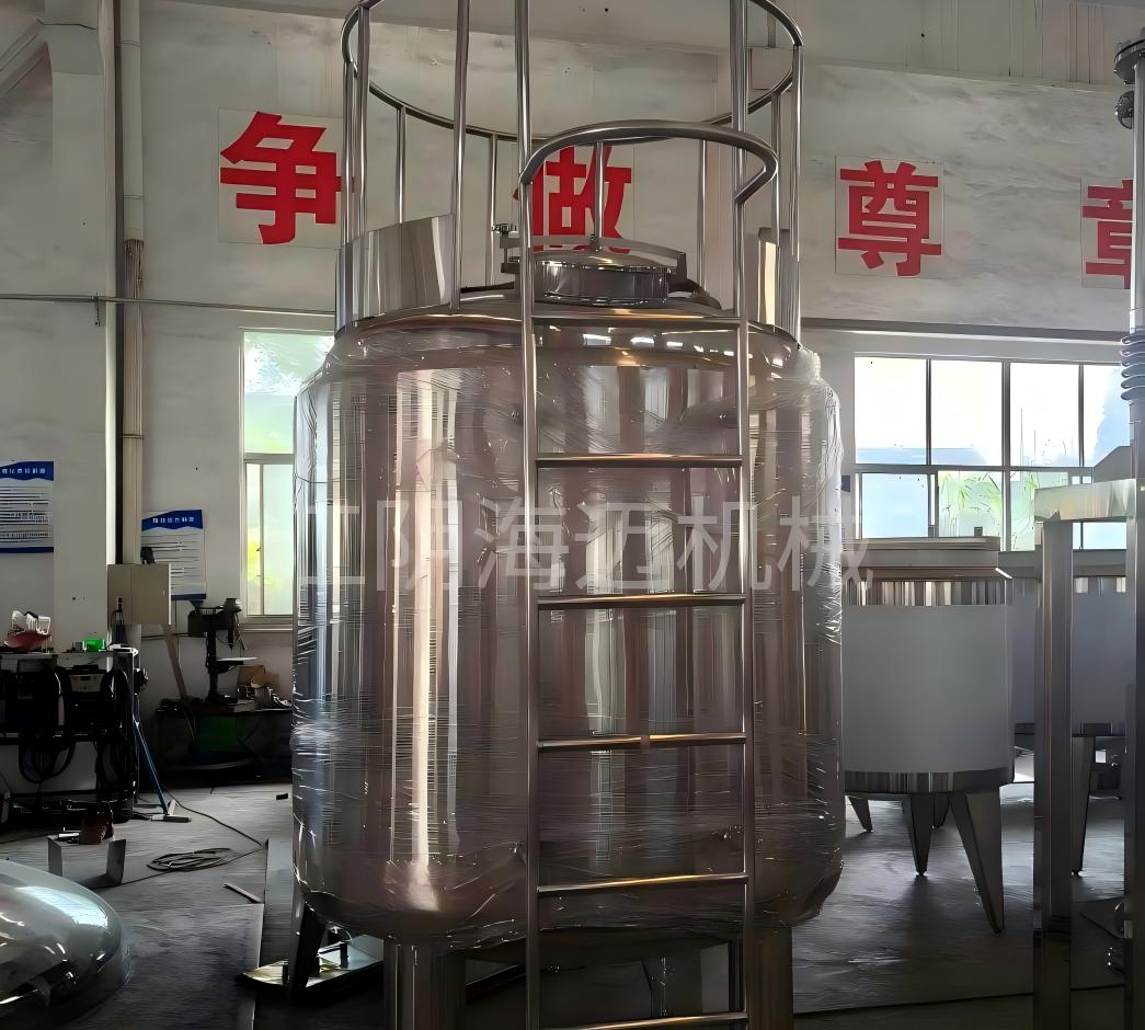 热水储罐
